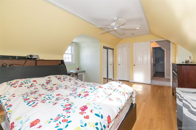 30 Highland Place, Great Neck, NY 11020