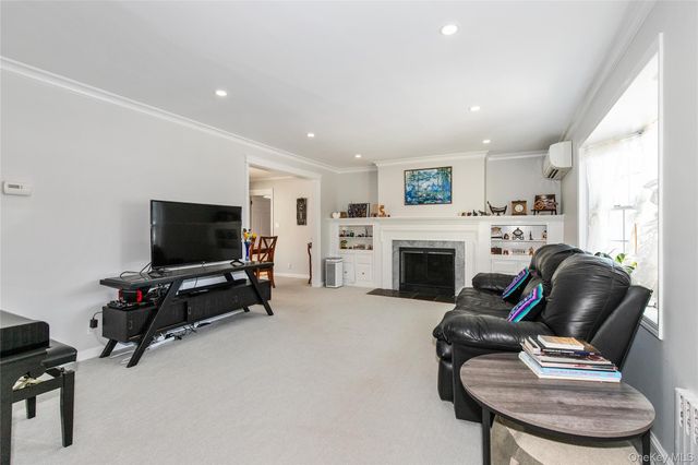 30 Highland Place, Great Neck, NY 11020