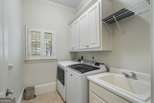 7922 Stratford Lane, Sandy Springs, GA 30350