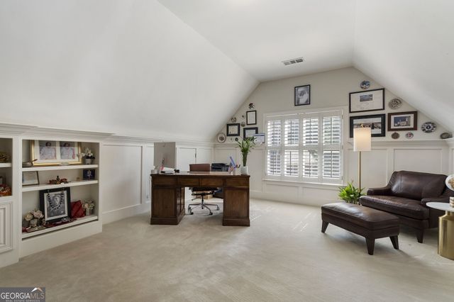 7922 Stratford Lane, Sandy Springs, GA 30350