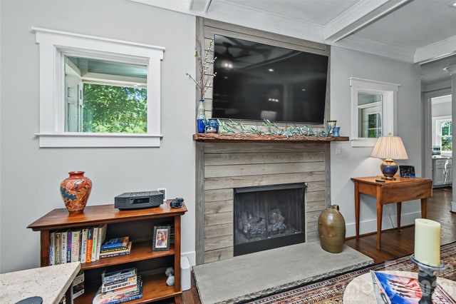400 Marsh Road, Charlotte, NC 28209