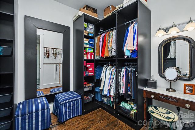 400 Marsh Road, Charlotte, NC 28209