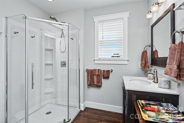 400 Marsh Road, Charlotte, NC 28209