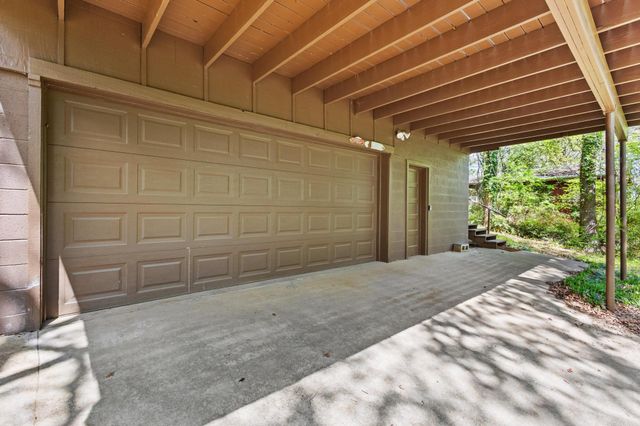 226 Cambridge Drive, Pottsboro, TX 75076
