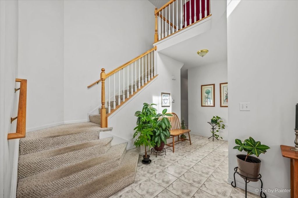 5722 Windsor Court, Rolling Meadows, IL 60008 — photo 2