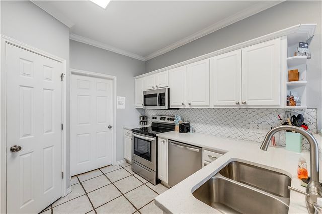 14861 S Padre Island Dr 111, Corpus Christi, TX 78418