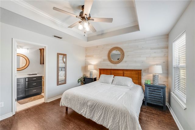 14861 S Padre Island Dr 111, Corpus Christi, TX 78418