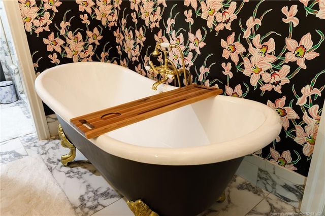 324 Summertime Road, Fayetteville, NC 28303