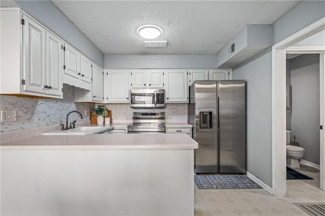 12024 Goodman Street, Overland Park, KS 66213