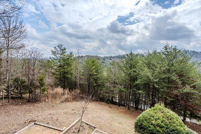 210 Pin Oak Ridge, Murphy, NC 28906