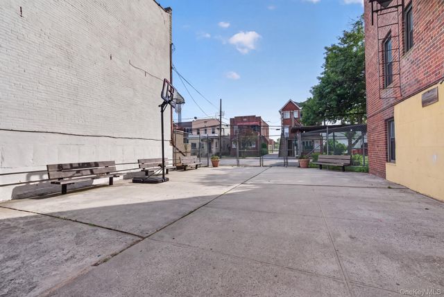 2475 E 11th Street 5K, Brooklyn, NY 11235