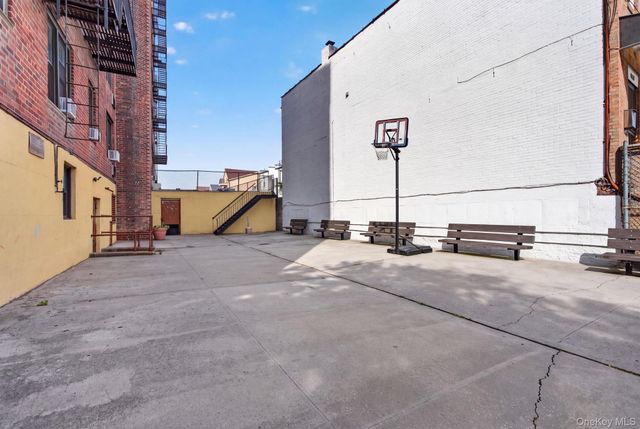 2475 E 11th Street 5K, Brooklyn, NY 11235