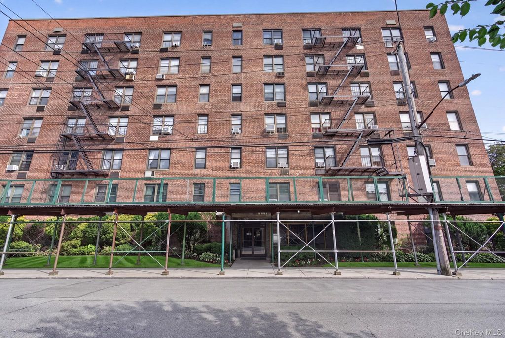 2475 E 11th Street 5K, Brooklyn, NY 11235