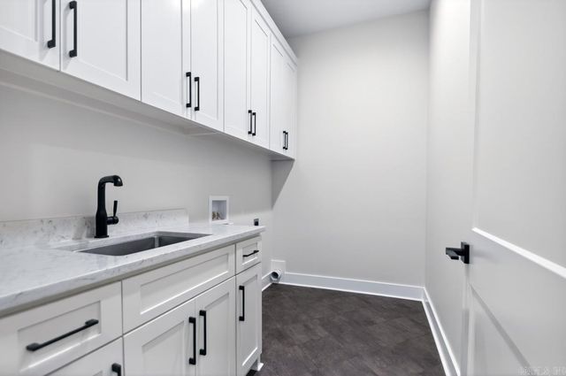 123 Kinley Loop, Little Rock, AR 72223