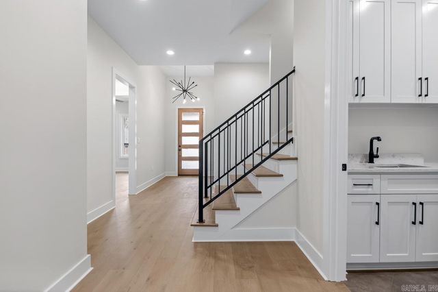 123 Kinley Loop, Little Rock, AR 72223