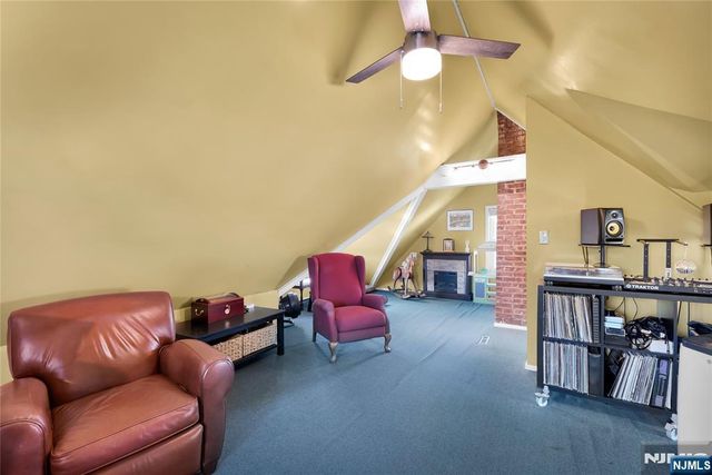 20 Twain Place, Clifton, NJ 07013