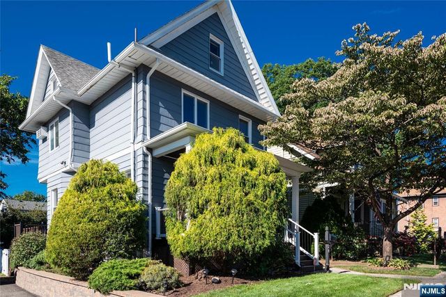 20 Twain Place, Clifton, NJ 07013