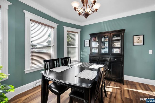 20 Twain Place, Clifton, NJ 07013
