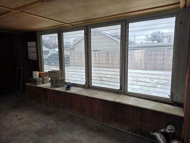 128 N Guyer Street, Hobart, IN 46342