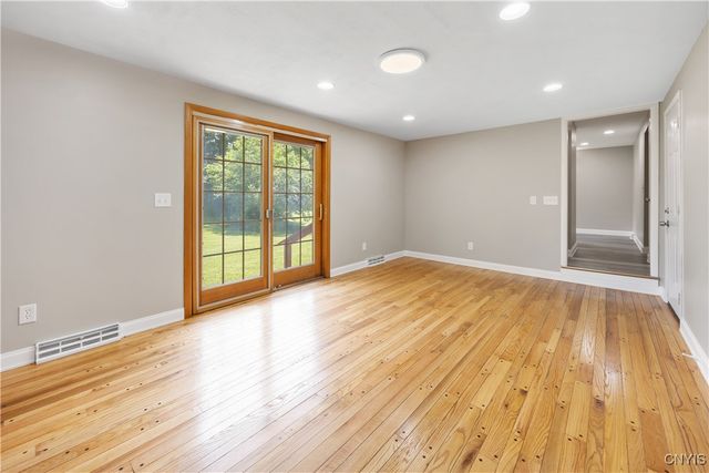 14 Ibis, Clay, NY 13090