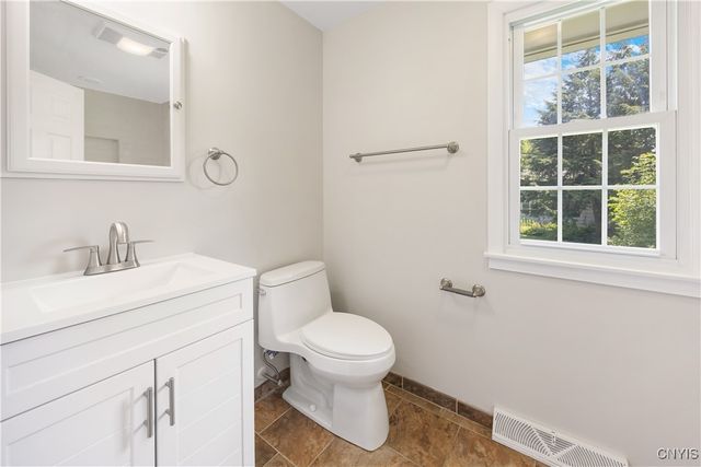 14 Ibis, Clay, NY 13090