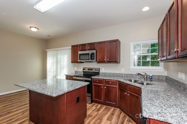 16001 Kirsten Nicole Road, Charlotte, NC 28278