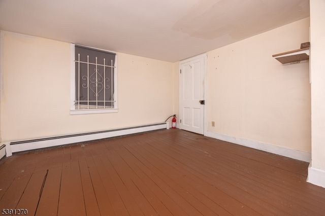 331 Milfd-Mt Plea Rd, Milford Boro, NJ 08848