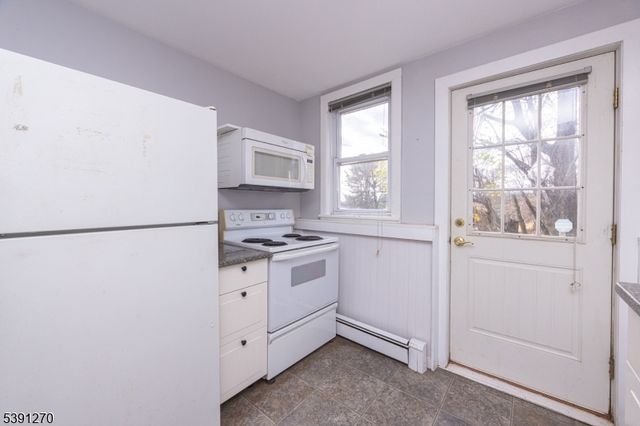 331 Milfd-Mt Plea Rd, Milford Boro, NJ 08848