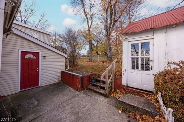 331 Milfd-Mt Plea Rd, Milford Boro, NJ 08848