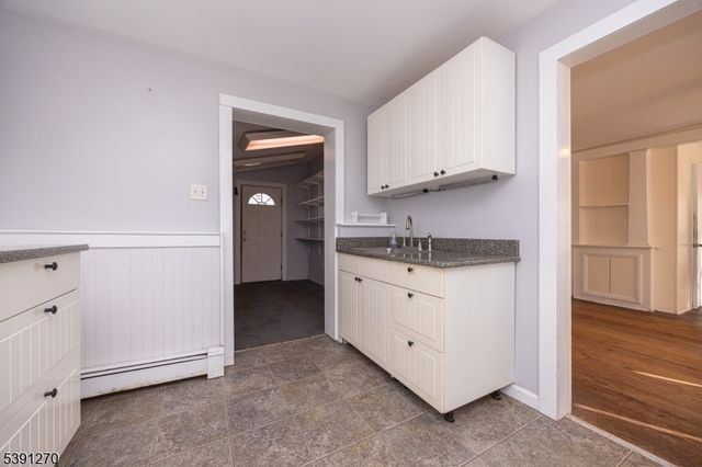 331 Milfd-Mt Plea Rd, Milford Boro, NJ 08848