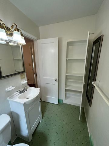 710 SE 16th Street A, Fort Lauderdale, FL 33316