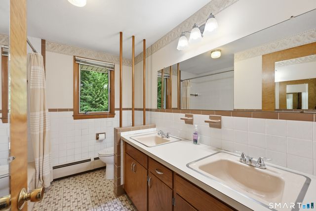 57 Cronin Street, Bristol, CT 06010
