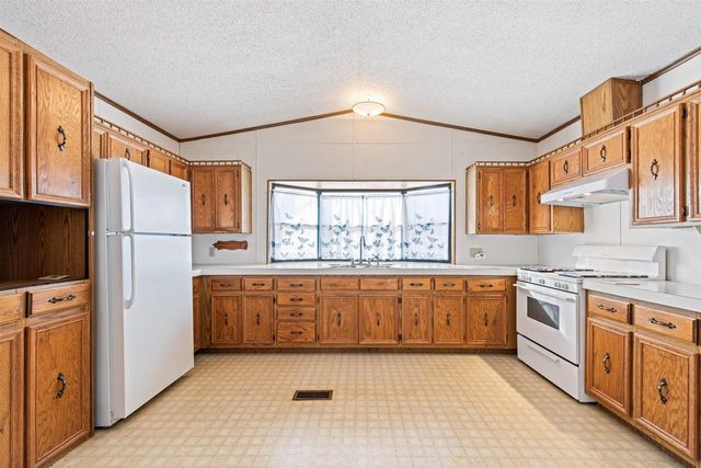 N6498 N-3 ROAD, Wallace, MI 49893