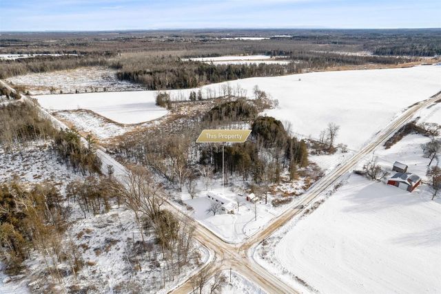 N6498 N-3 ROAD, Wallace, MI 49893