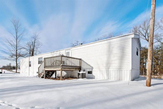 N6498 N-3 ROAD, Wallace, MI 49893