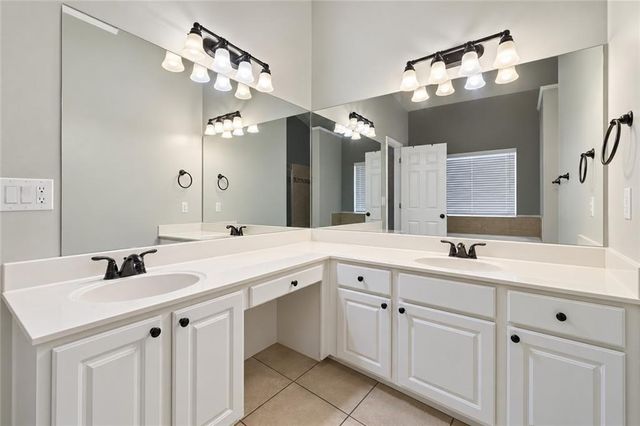 1855 Dartford Way, Hoschton, GA 30548