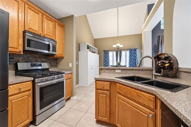 1855 Dartford Way, Hoschton, GA 30548