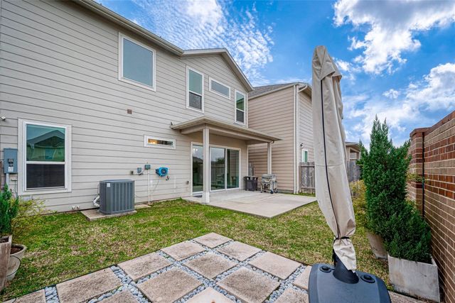 10014 Granary Drive, Houston, TX 77080