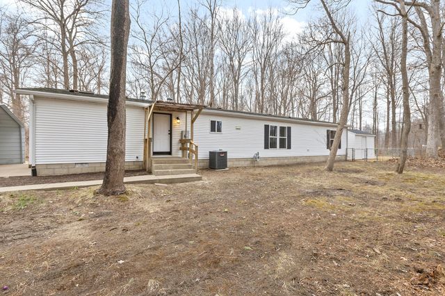 122 Top Flight Road, Michigan City, IN 46360