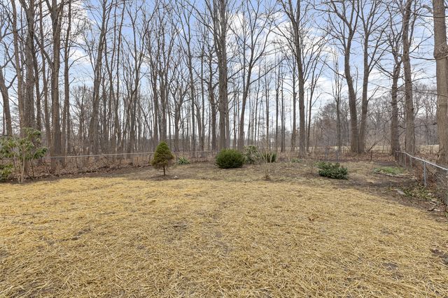 122 Top Flight Road, Michigan City, IN 46360