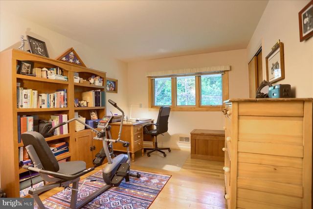 6002 ROLAND AVE, Baltimore, MD 21210