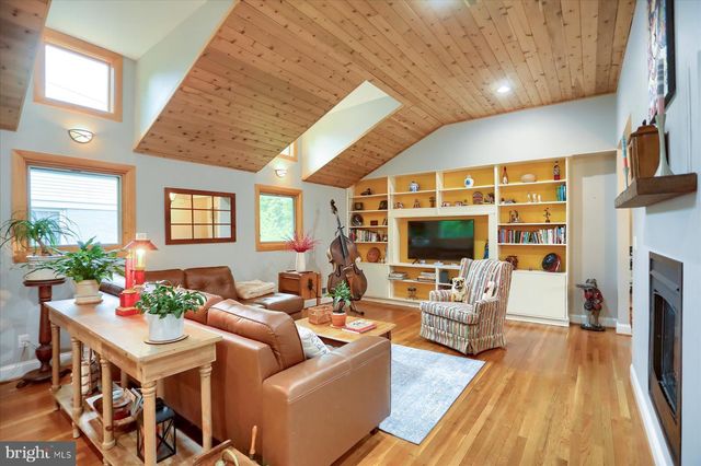 6002 ROLAND AVE, Baltimore, MD 21210