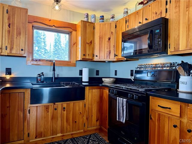 8621 Number Four Road, Watson, NY 13367