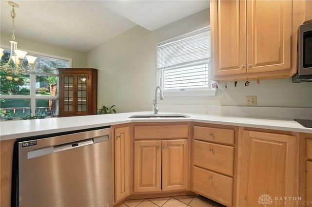7215 Whitetail Trail, Dayton, OH 45459