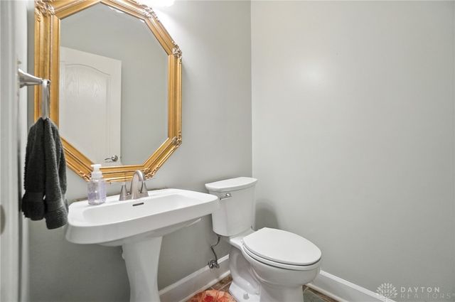7215 Whitetail Trail, Dayton, OH 45459