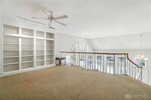 7215 Whitetail Trail, Dayton, OH 45459
