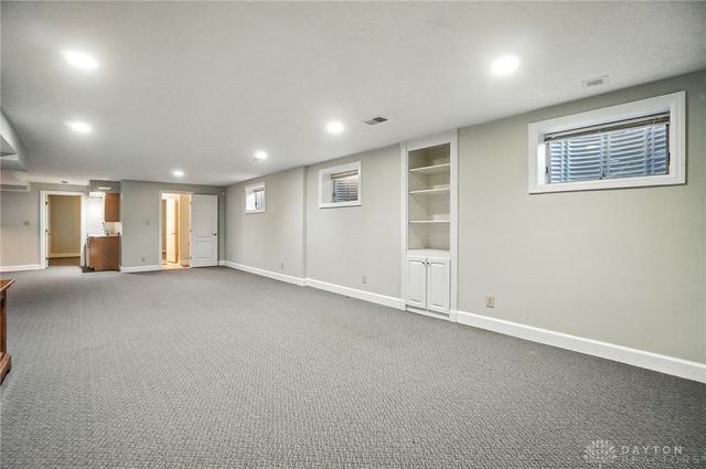 7215 Whitetail Trail, Dayton, OH 45459
