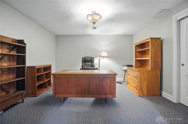 7215 Whitetail Trail, Dayton, OH 45459