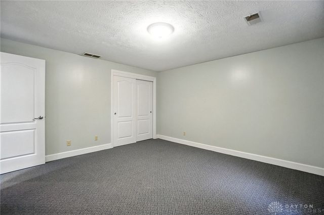 7215 Whitetail Trail, Dayton, OH 45459