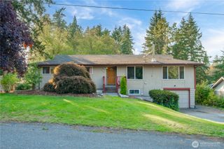 9706 72nd Avenue Ct E, Puyallup, WA 98373